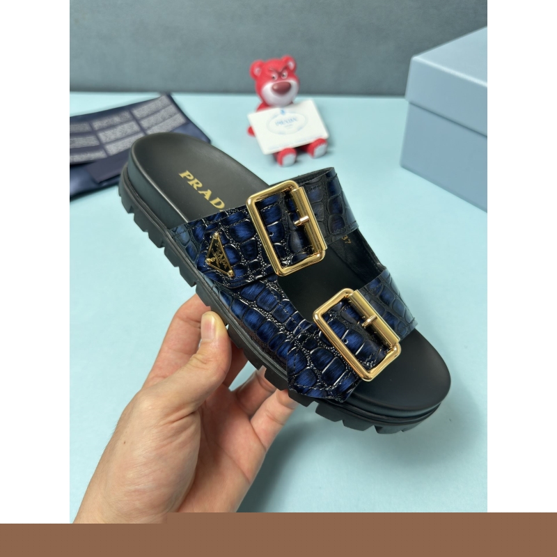 Pra*a slippers